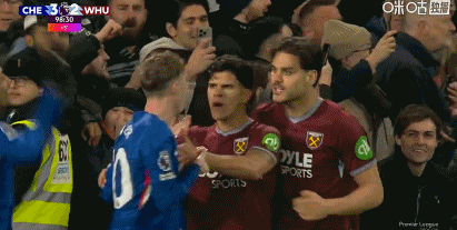 爆发冲突！托迪博锁喉佩德罗染红 库库被拽倒帕尔默险吃耳光